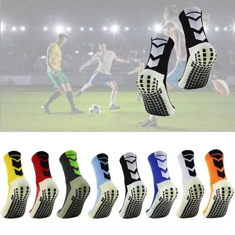 

4 Pairs Men's adhesive non slip sports socks arrow football socks sweat wicking breathable towel bottom training socks