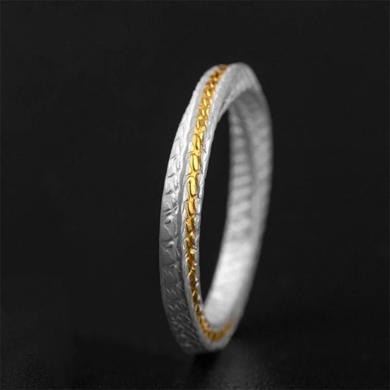 Anello per coppia per accessori per l'anniversario dell'amante Anello semplice alla moda con motivo serpente Anello da uomo in collisione color oro nero regolabile