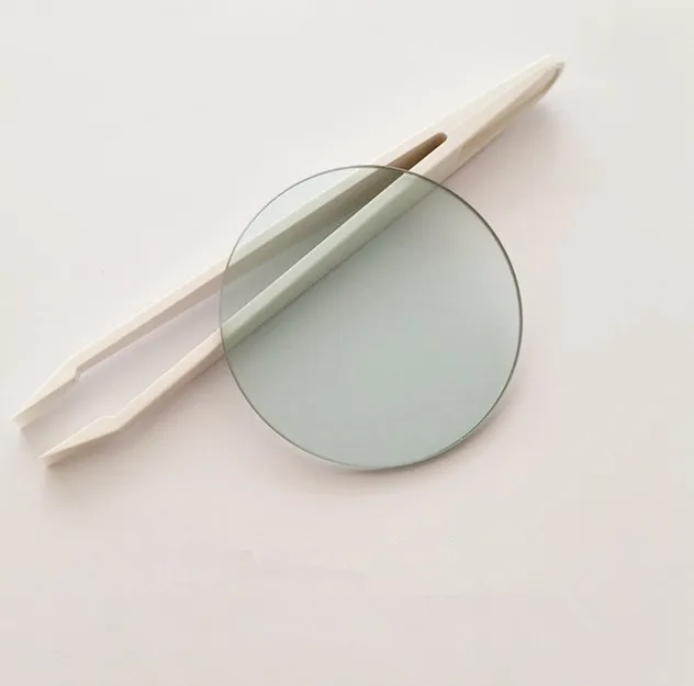 

Grb5 Kg5 Теплоизоляционный фильтр Объектив Теплопоглощение Оптическое стекло Инфракрасное поглощение