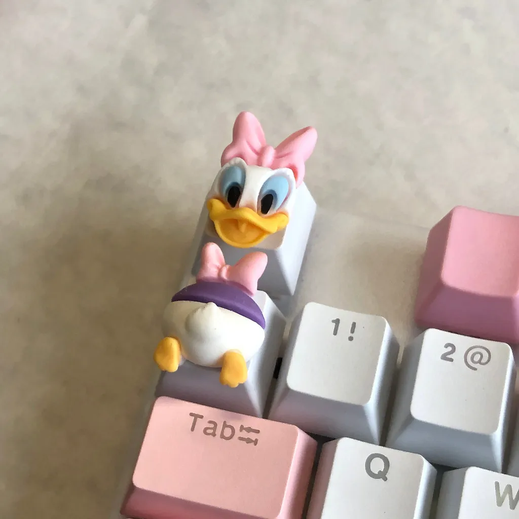 2Pcs/set DIY Personalized Customization Key Minnie Mickey Donald Duc Cherry Axis Keycap Mechanical Keyboard Replacement Keycap