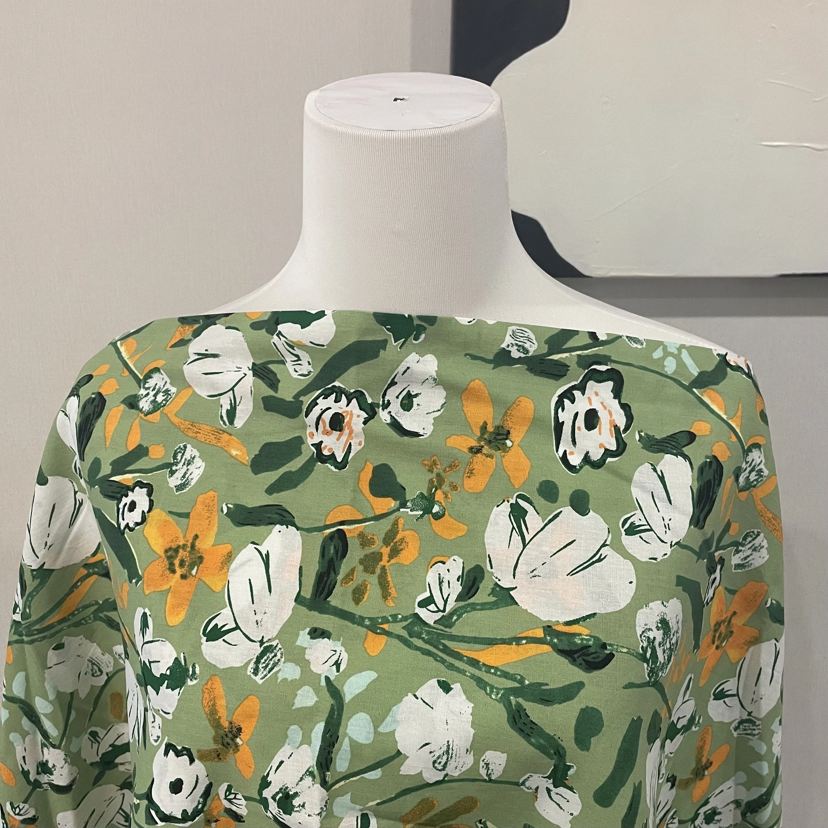 Tela con estampado Digital de plantas y flores para niños, tejido de popelina 100% algodón utilizado para coser vestidos y faldas, diseño Pastoral