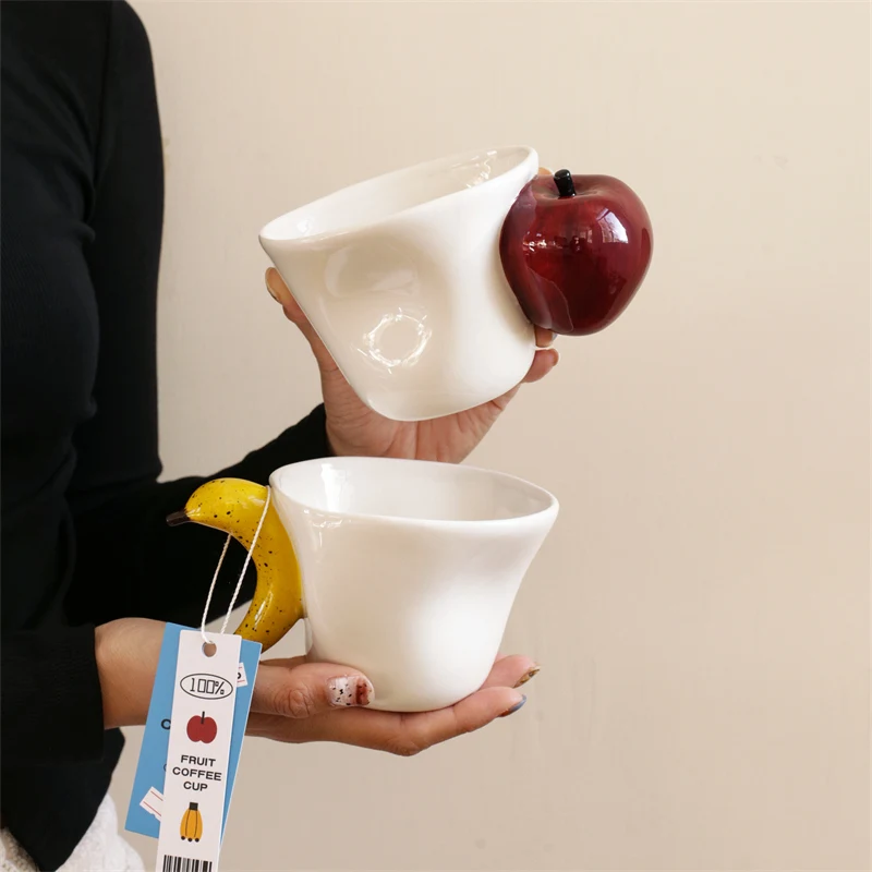 1Pc Original Banana Apple Mug, Hand-Painted Ceramic Coffee Cup for Couples, Suitable for Home Use, Breakfast Milk Cup, Afternoon Tea Coffee, Restaurant Cafe Latte Art Cup