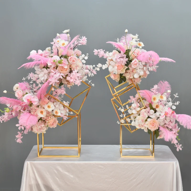 

Свадебный реквизит, креативная гальваническая геометрическая стойка, свадебное моделирование, цветочное окно, приветственное украшение, КТВ, украшение для рабочего стола