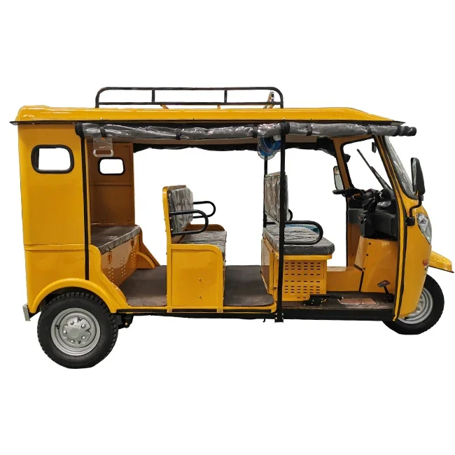 TVS bajaj tuktuk Gasoline Three Wheel Motorcycle Taxi For Africacustom