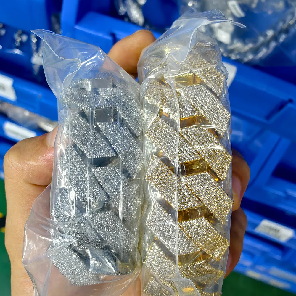 

Sparkling Big Guy Thick Heavy 30MM Hand Setting 7 Rows Cuban Chain CZ Diamond Stone Cuban Link Necklace Hip Hop Jewelry
