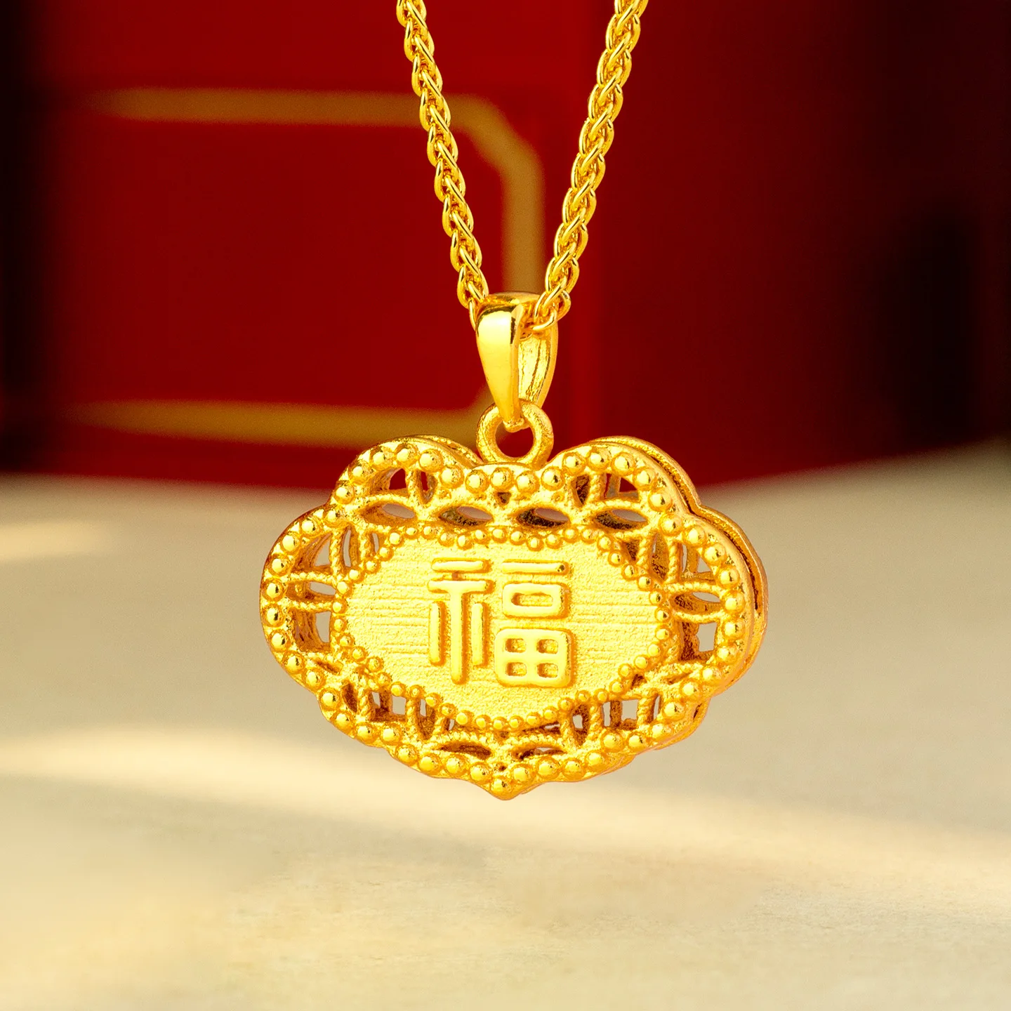 

Luxury 24K 9999 Pure Gold real gold Hollow Ruyi Fu Lock Pendant Clavicle Chain