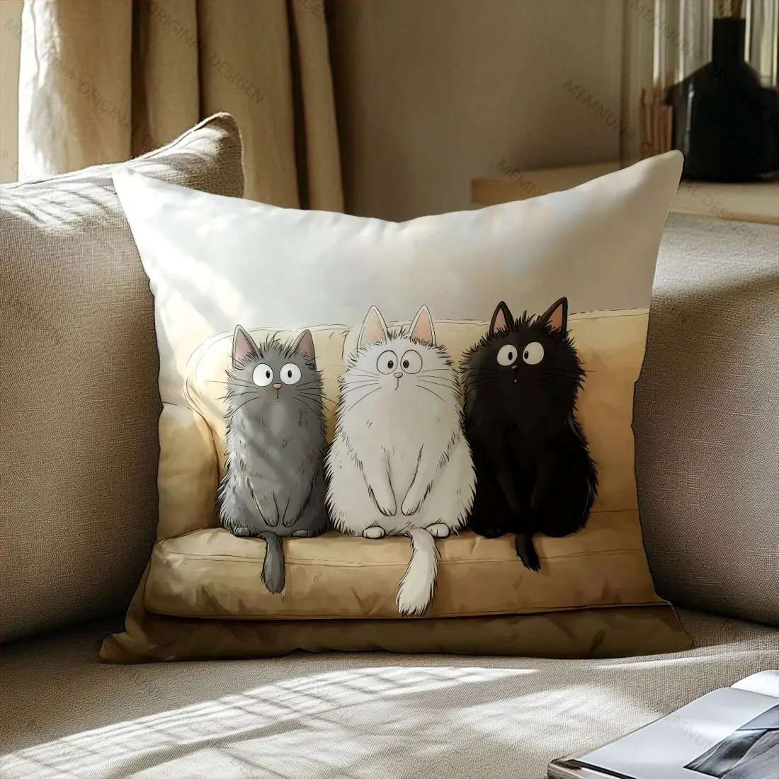 

1pc Cozy Living Room Cat Pillow Cover, Polyester 2D Double-Sided Print, Cute Cartoon Kittens on Couch Cushion, Cat Enthusiast Gi