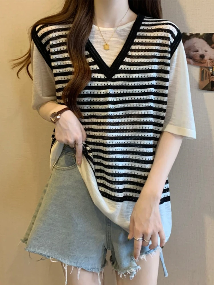 Ice Silk Stripe T-Shirt Women Summer Large Size Base Shirt Slimming Hide Belly Fake Two-Piece Top Comfortable Breathable Shor...