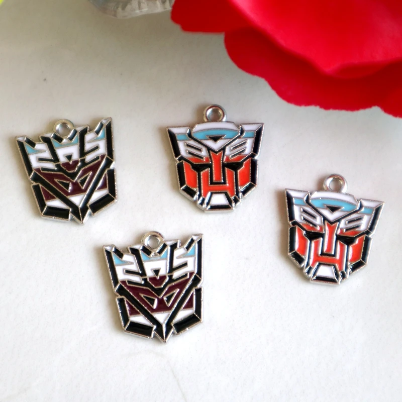 Colgante de aleación de Avatar de dibujos animados de Transformers, 10 piezas, dijes de Metal de Anime, collar, pulsera, pendiente, llavero,