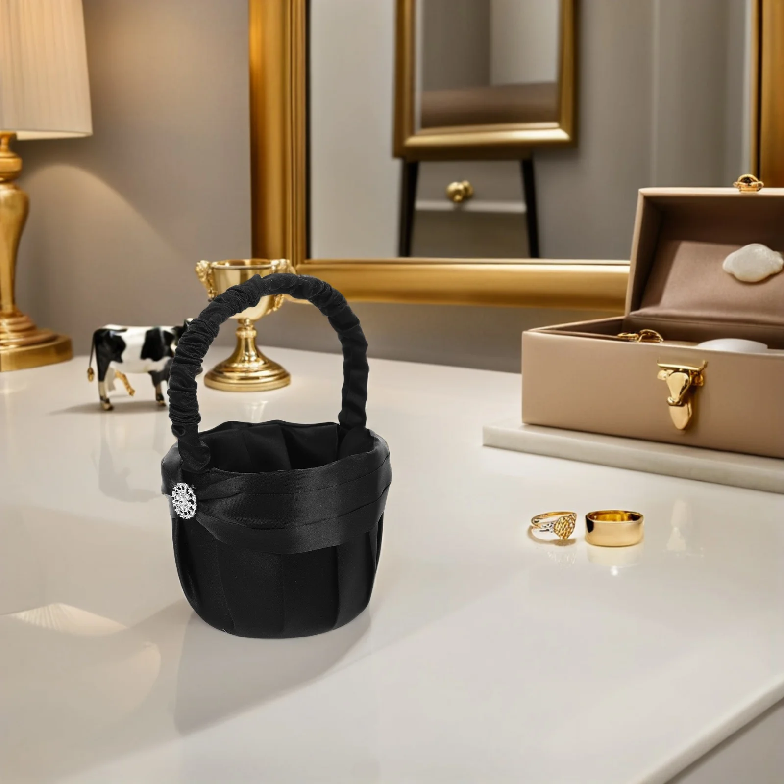 

2Pcs Wedding Flower Girl Basket Black Rhinestone Handheld Flower Basket Wedding Confetti Rose Petals Storage Picnic Baskets Bin