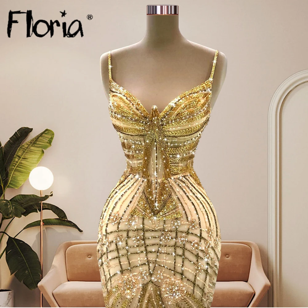 

Luxurious Gold Heavy Beaded Spaghetti Straps Party Dress Handmade Heavy Dubai Evening Dress Celebrity Gown Robe de Mariée 2024