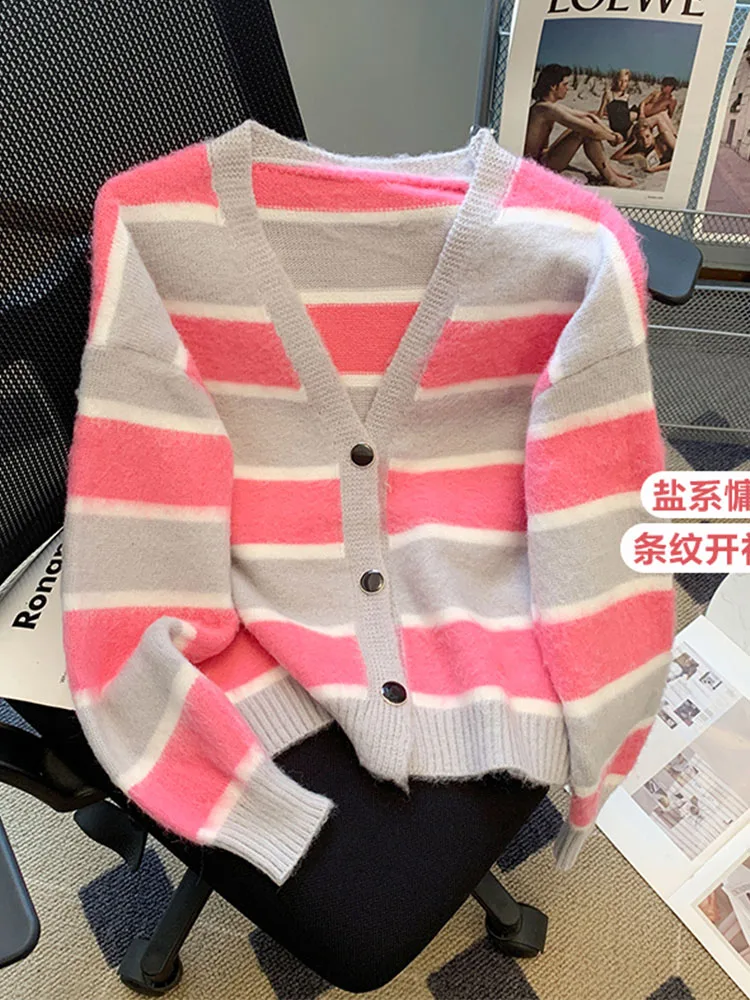 

Classical O-Neck Striped Sweaters Women Korean Style Knitted Pullover Oversize Casual Loose Mohair Jumper New Trend Preppy Style