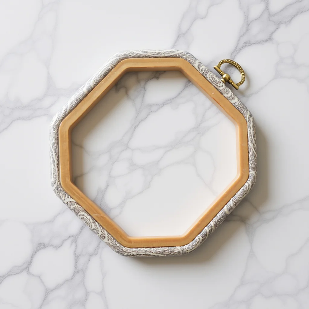 Ramka do haftu krzyżykowego, ośmiokątna, okrągła, z wysokiej jakości materiałów, mocno mocowana, antypoślizgowa, idealna dla początkujących, ramka do haftu krzyżykowego.