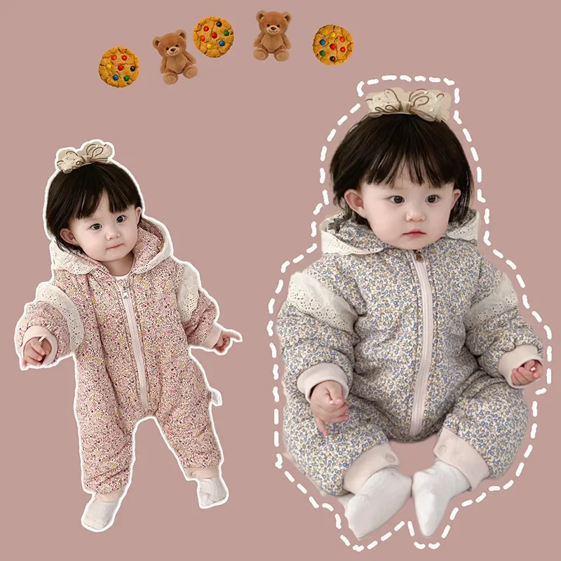 Thickened Jumpsuit New Product for 2023 Winter Baby Floral Fragments Winter Outings Hooded Cotton Crawling Clothes for Warmth