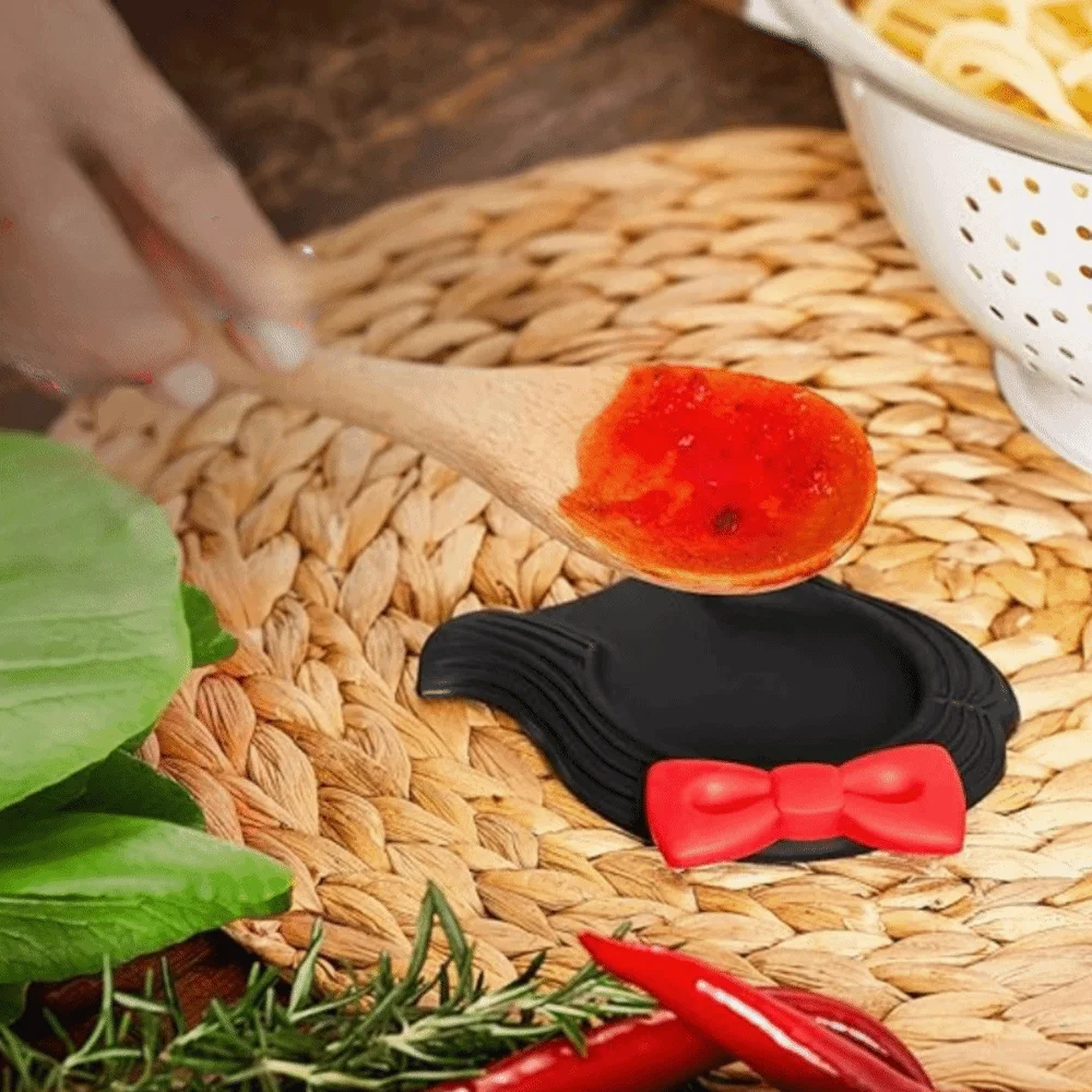 

2pcs Kitchen Gadgets Silicone Women Hair Spoon Rest Cartoon Thickened Spatula Holder Heat Resistant Utensil Holder Dinning Table