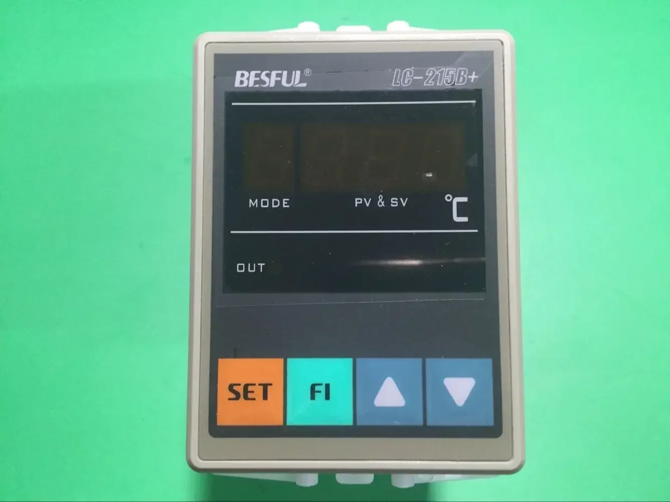 LC-215B+microcomputer temperature difference control solar hot water circulation temperature difference switch