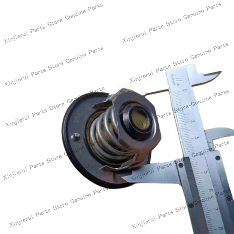 Quanchai QCEC 5410541710000 thermostat 70 ° Suitable for: Heli Lonking forklift Quanchai 4J1 S45 S65 engine 5410541710000