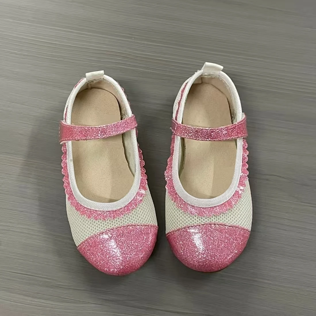 Jinyu New Arrival Charming Golden Princess Shoes for Babies Unique Leather Shape Flat Performance Children's Shoes Popular