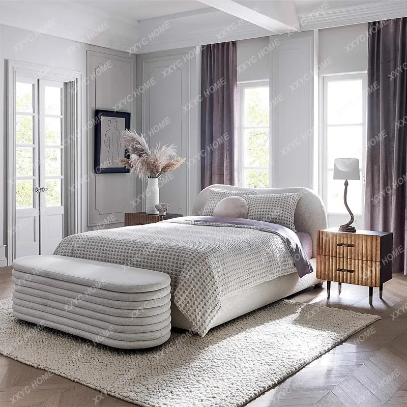 A Lambfleece fabric bed, light luxury master bedroom, double bed, modern simple princess bed,