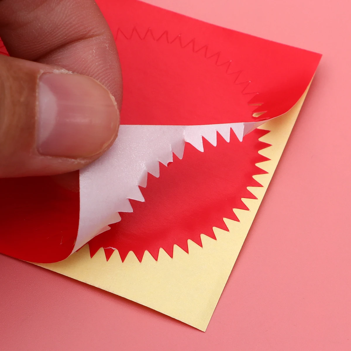 

40Pcs Round Jagged Lace Sealing Stickers Self-Adhesive Labels for Scrapbook Notebook DIY Gift Packing Decoration Golden