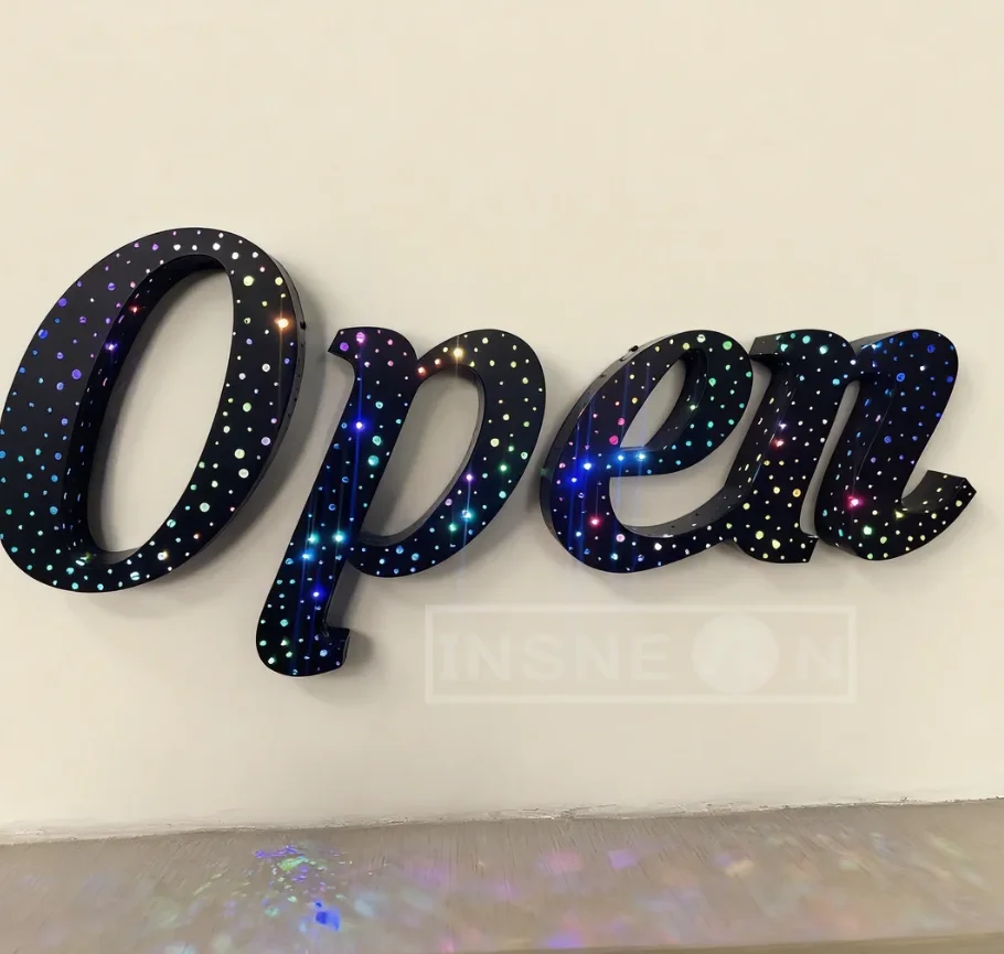屋外レストラン、ホテル、オフィス、店舗向けのカスタム3d-ledチャンネルレター、led照明付きビジネスサイン