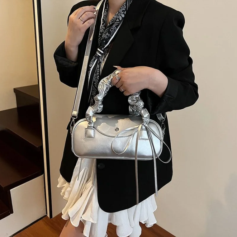 

Luxury Women's Shoulder Bag Crafted From Fine Leather Featuring Popular Classic Elegant And Vintage Daily Look ​