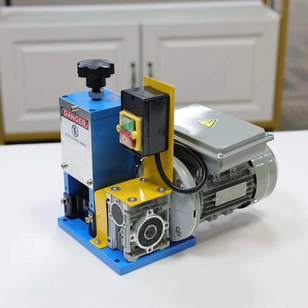 SMS-025 آلة تجريد الكابلات الأوتوماتيكية 1.5-25 مم