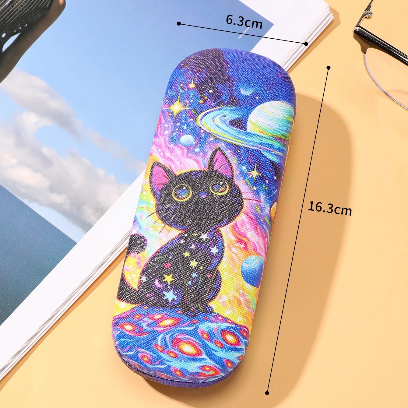 1pc Creative Cute Cat Print Eyeglass Case Portable Anti-Pressure Hard Shell Glasses Case with Faux Leather Sunglass Storage Box