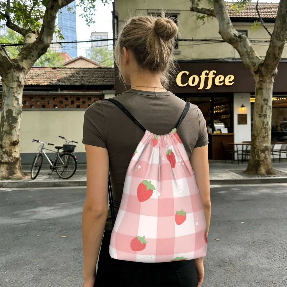 

Strawberry Plaid Backpacks Casual Drawstring Bags Sports Bag Book Bags for Travel Students