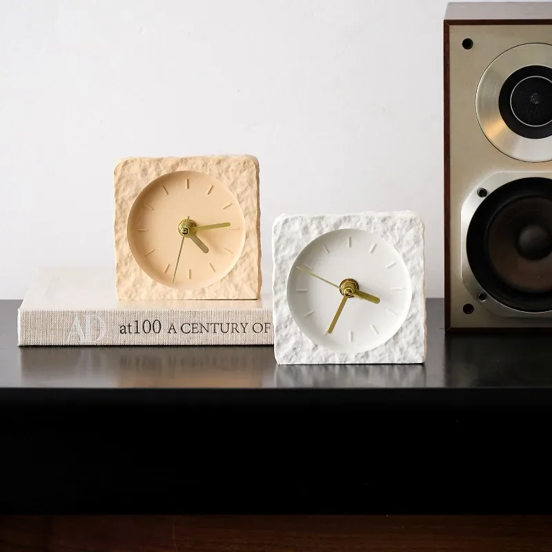 Nordic Desktop Clock Ornaments for Home Decoration Modern Simplicity and Creativity Silent Living Room Quartz Clock Silent