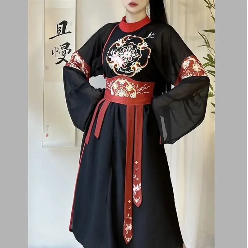 Abito Hanfu ricamato squisito in stile cinese Abiti di moda in stile etnico Elegante streetwear Abito tradizionale cinese casual