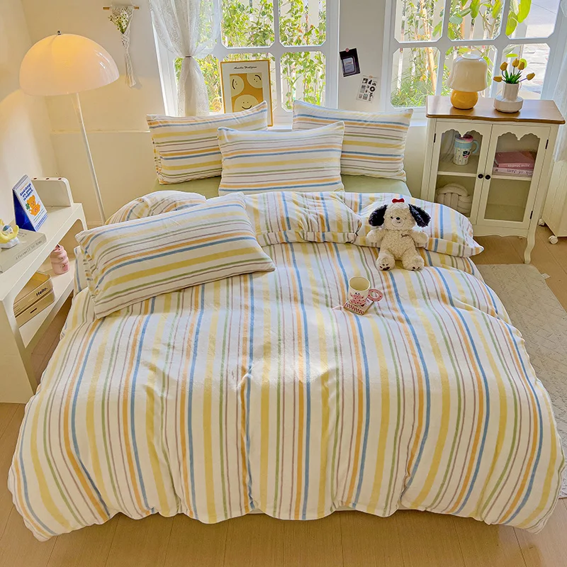 

Queen Quilt Cover Sets Yellow Striped Duvet Cover with Pillowcase and bed sheets Bed Sheet and Fitted Sheet Styles