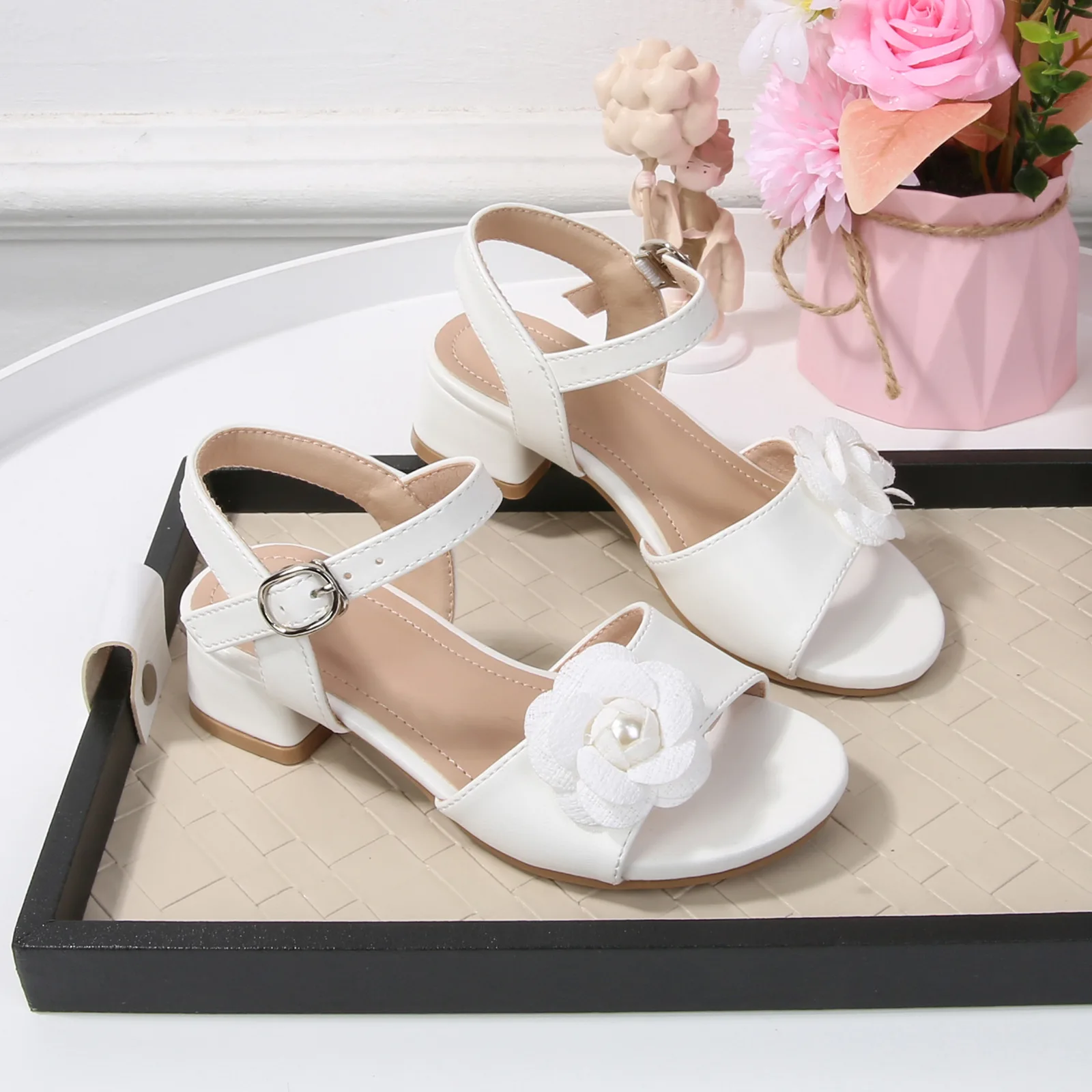 2026 New Girls' Sweet Floral High Heel Sandals Summer Fashion Children's Princess Sandals For Wedding Birthday