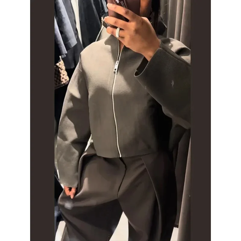 Moda damska 2025: Luźna kurtka z długim rękawem, jednolita, z klapami, pełny rękaw, zapinana na zamek, luźny krótki płaszcz, odzież wierzchnia do codziennych dojazdów do pracy.