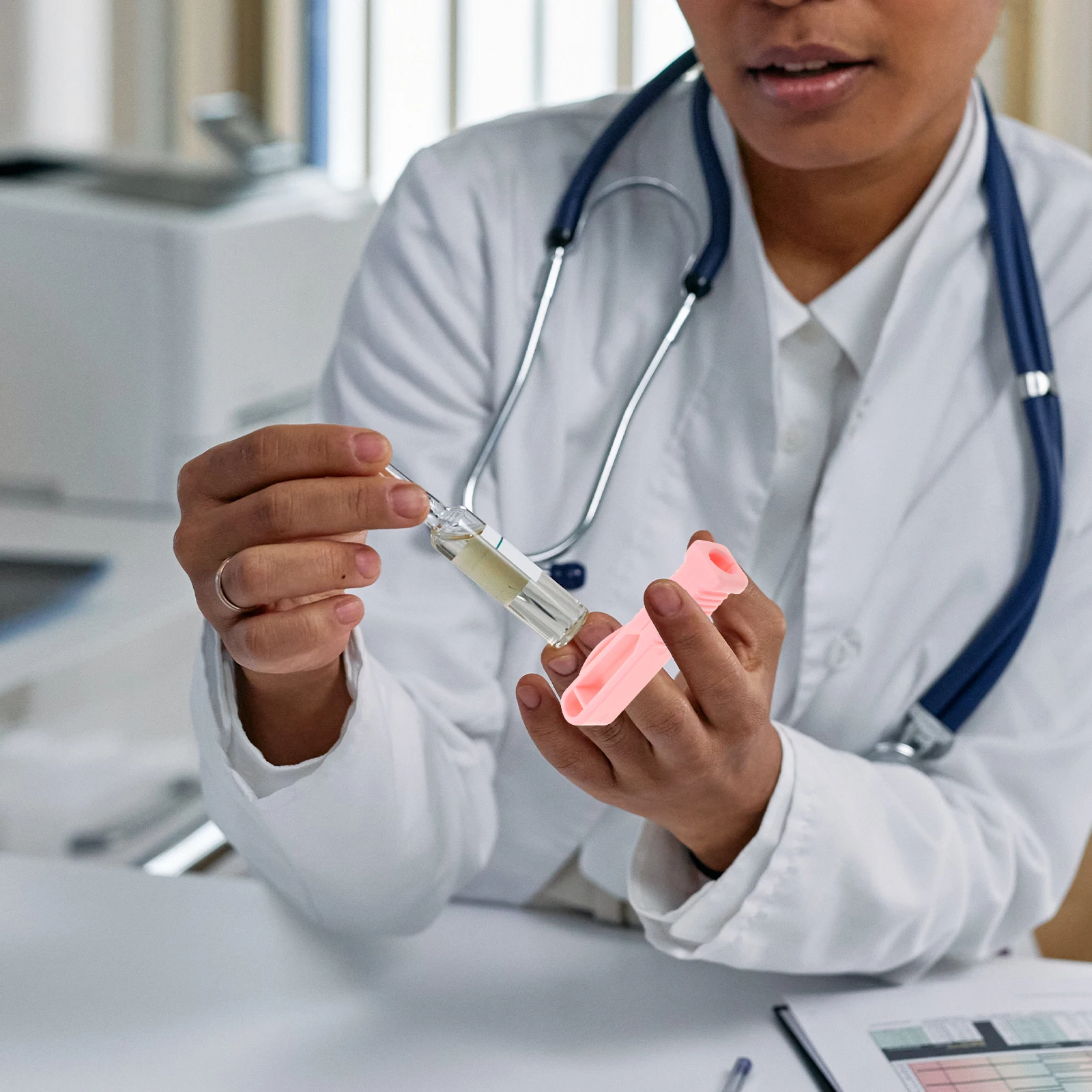 

6Pcs Plastic Vial Breaker Ampoule Opener Nurse Mini Bottle Opener Groove Design Portable Medical Tool Ampoule Opening Tool