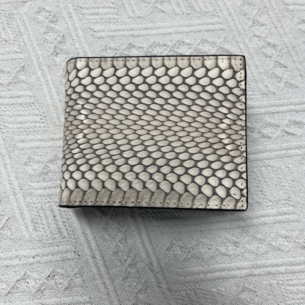 2027 New Fashion Business Men's Snake Skin Wallets Genuine Leather Men Short Organizer Wallet Boy Brand Luxury Card Holder Purse