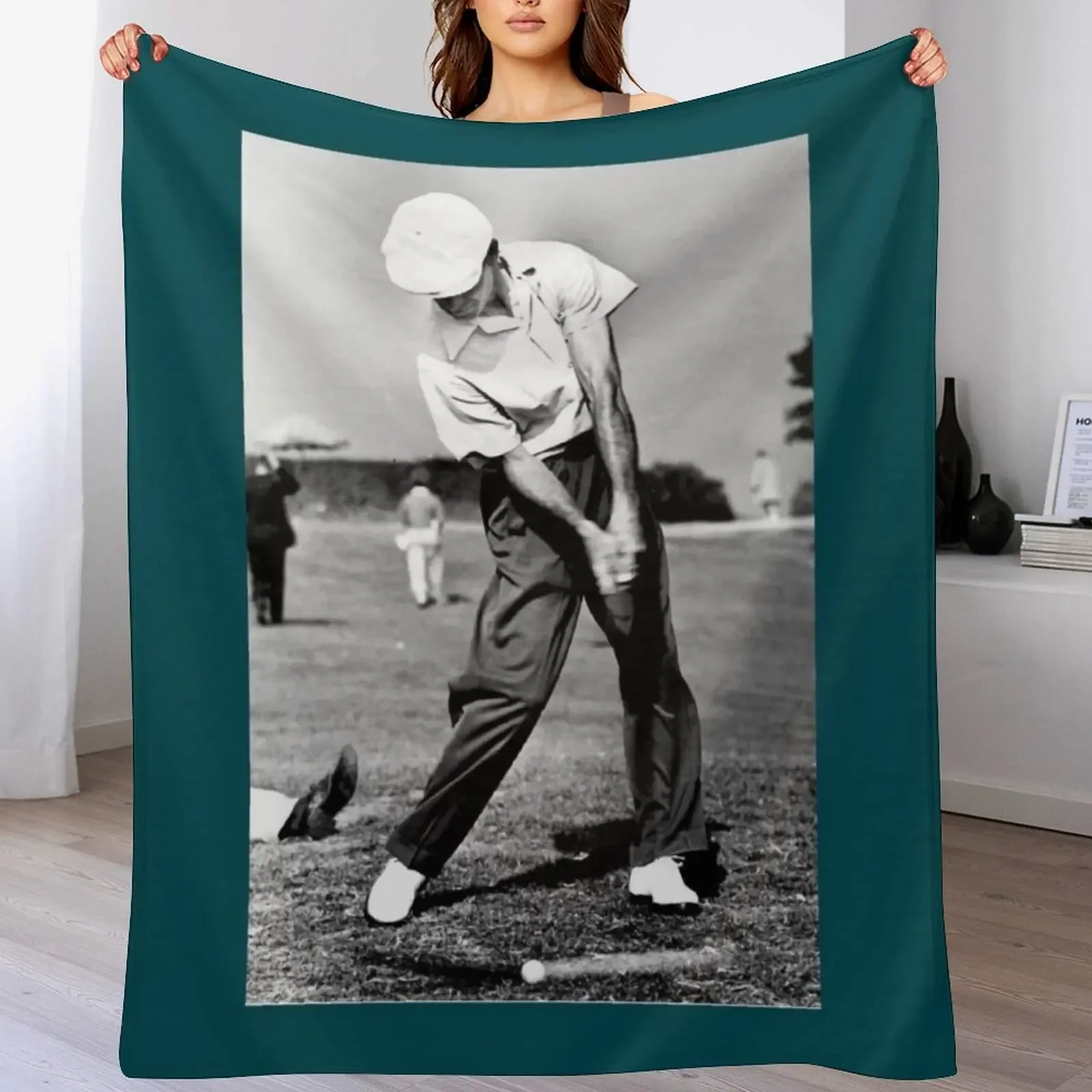 

Ben Hogan Point Of Impact Golf Throw Blanket Modern Design Soft Blanket for Home Decor
