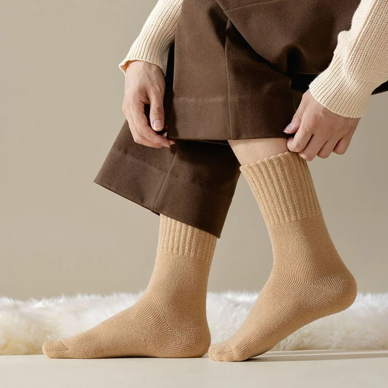 Thumbnail 3 - #17 Best Winter Socks to Buy In 2026