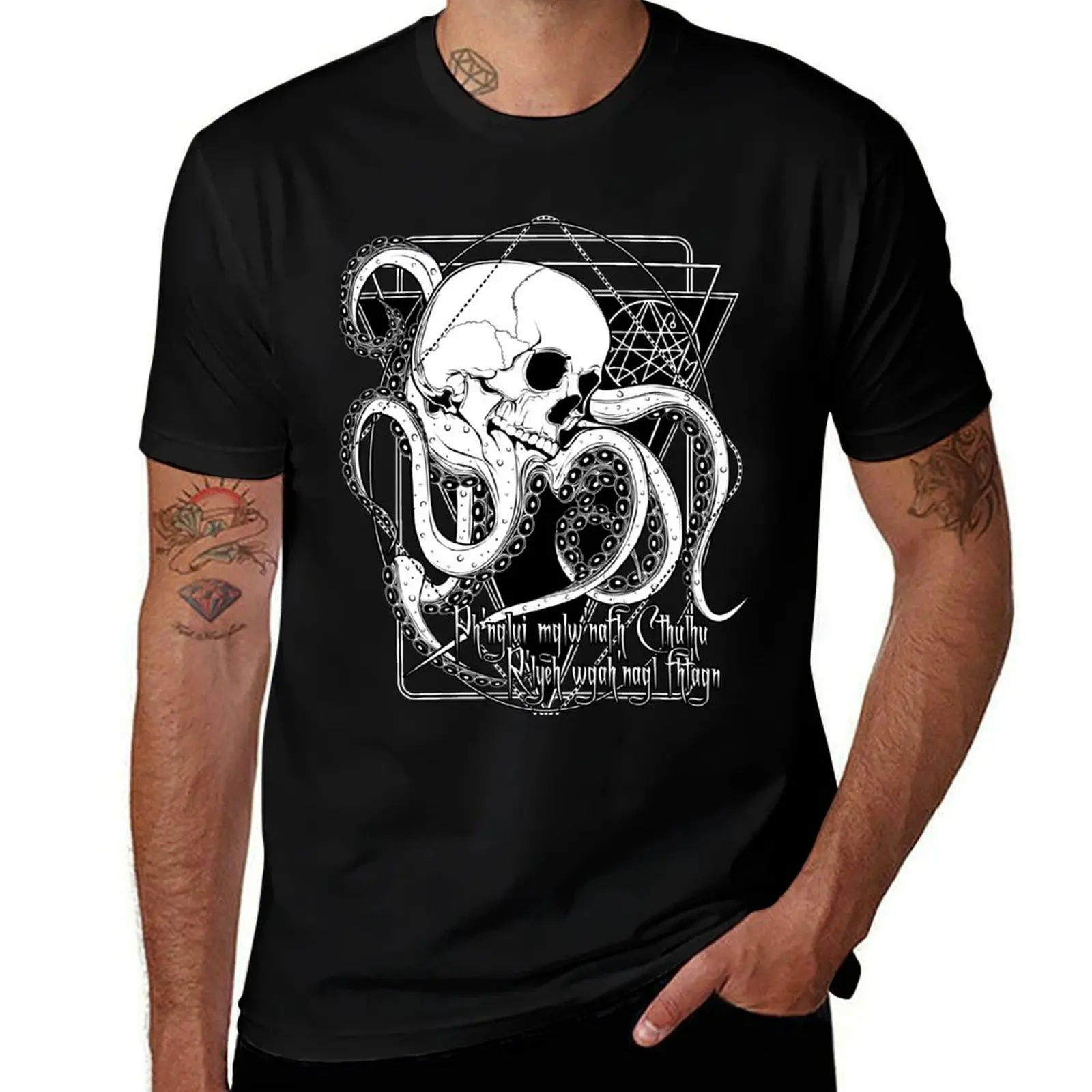 

In his house at R'lyeh dead Cthulhu waits dreaming. T-Shirt man t shirt cotton t shirts for man cotton soft T-shirt