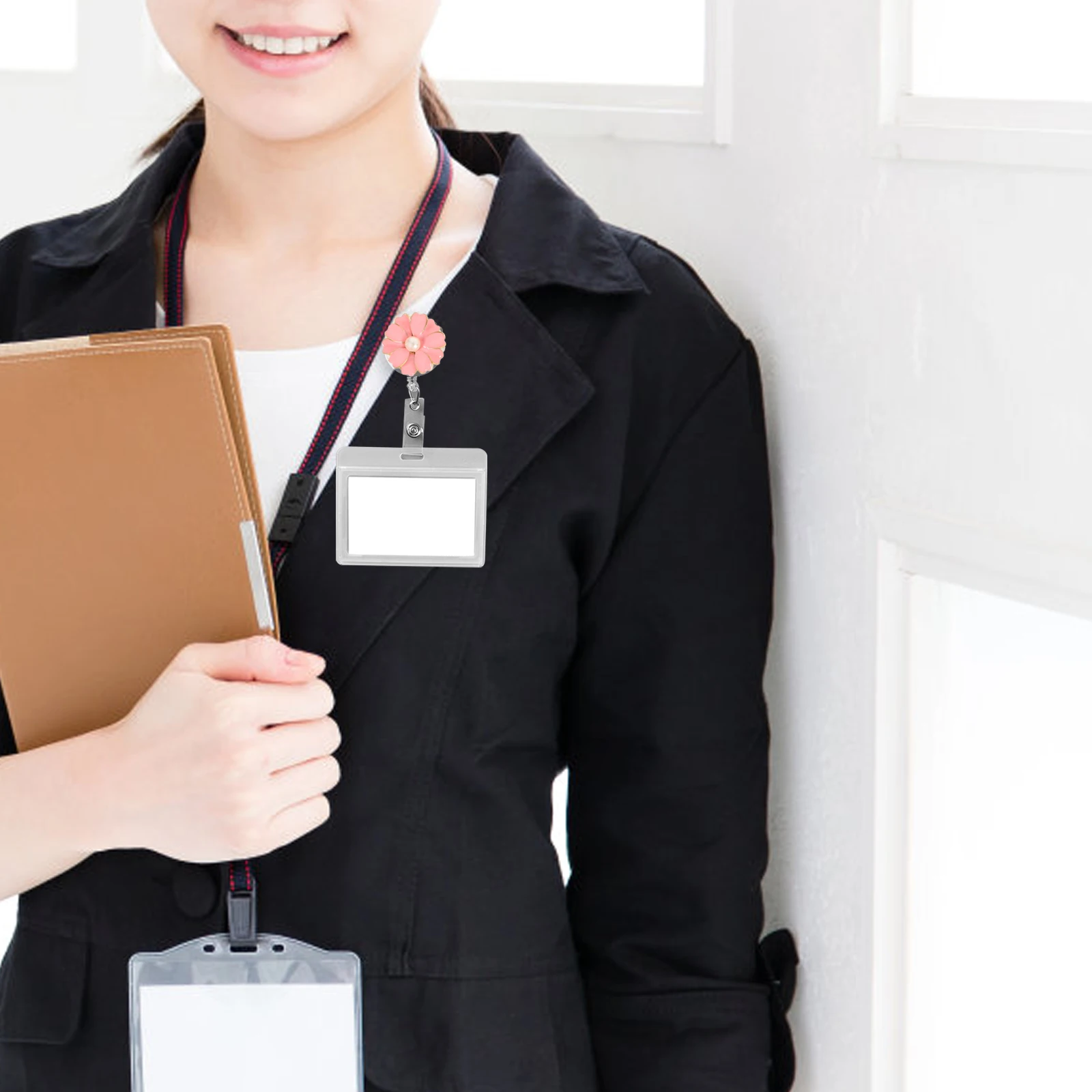 

2Pcs Retractable Badge Holder Metal Plastic Nurse ID Cards Accessory Keychain Lanyard Name Tag Reel Clip Staff