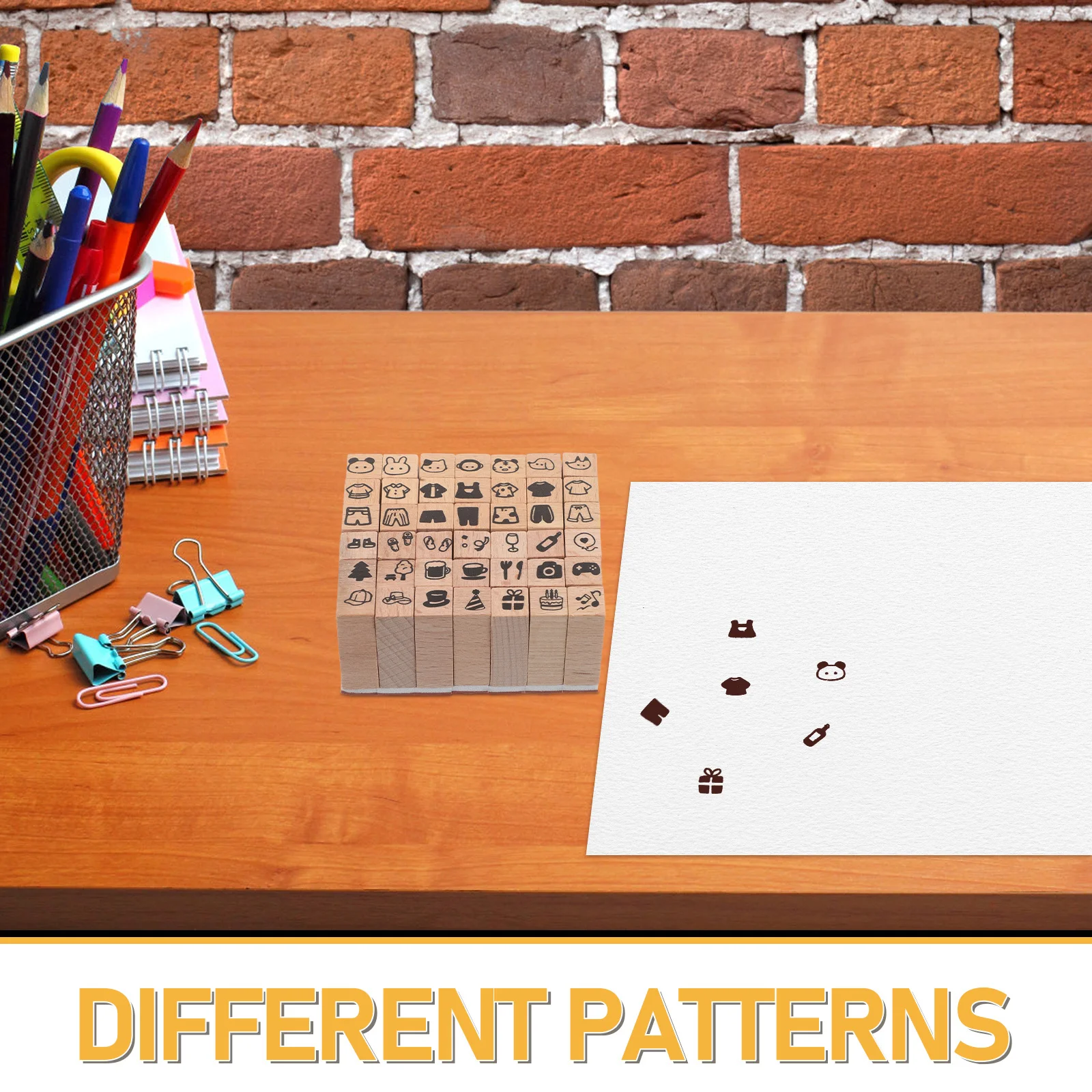 42Pcs Wooden Animal Stamps Set Christmas Cartoon Mini Rubber Stamping Kit for Kids Craft DIY Scrapbooking Supplies Journaling