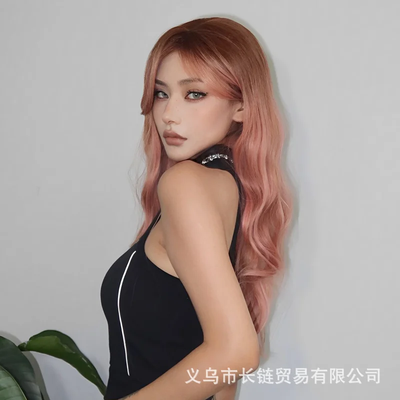 European and American pink wig, long curly hair with bangs, full head style, high-temperature fiber, suitable for holiday