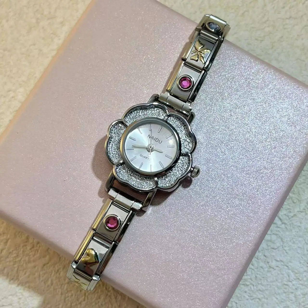 Women's Quartz Watches with Zirconia Flower Inlay Luxury Chic Design Stainless Steel Strap  Party Birthday Gift for Her​