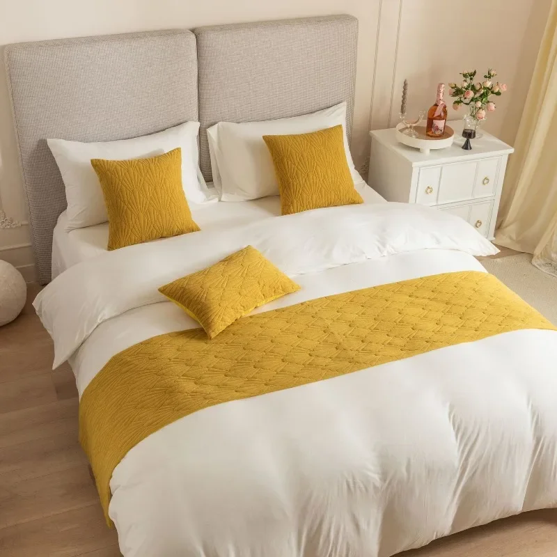 Shell Pattern Bedend Towel Blanket Hotel Decor Bed Runner Dutch Velvet Solid Color Quilting Bed Flag Pillowcase Lumbar Pillow