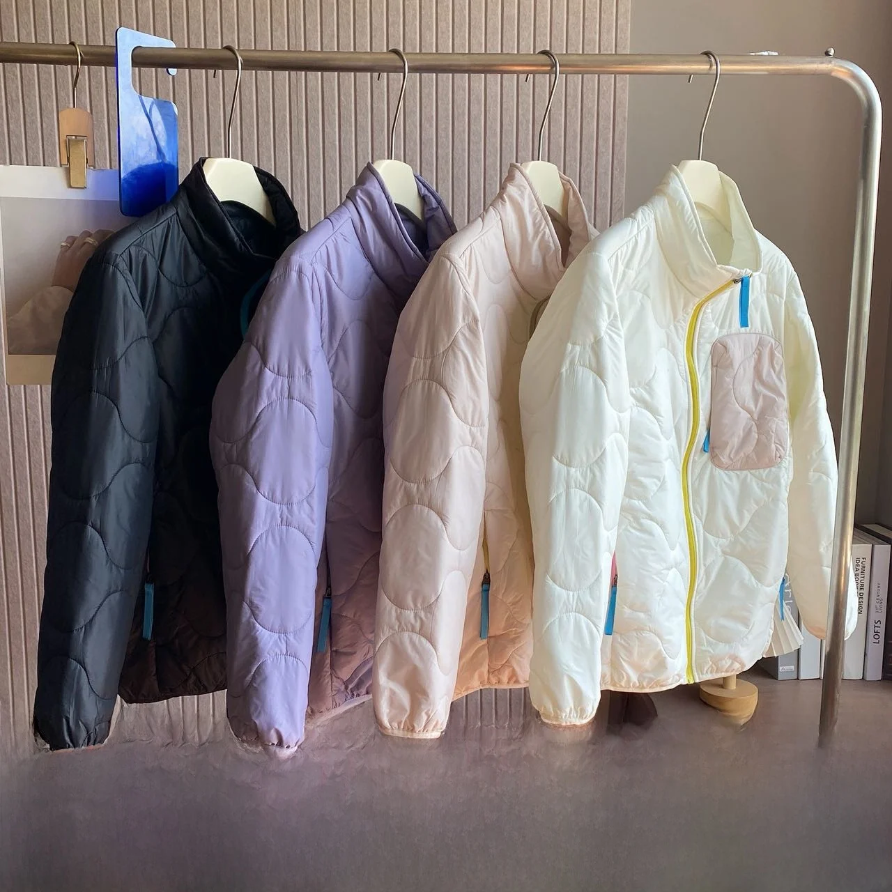 

Верхняя одежда Quali! Горная серия! Легкий воротник-стойка Джет! Теплый слой! Хлопковый жилет! Внутренняя подкладка лыжного костюма