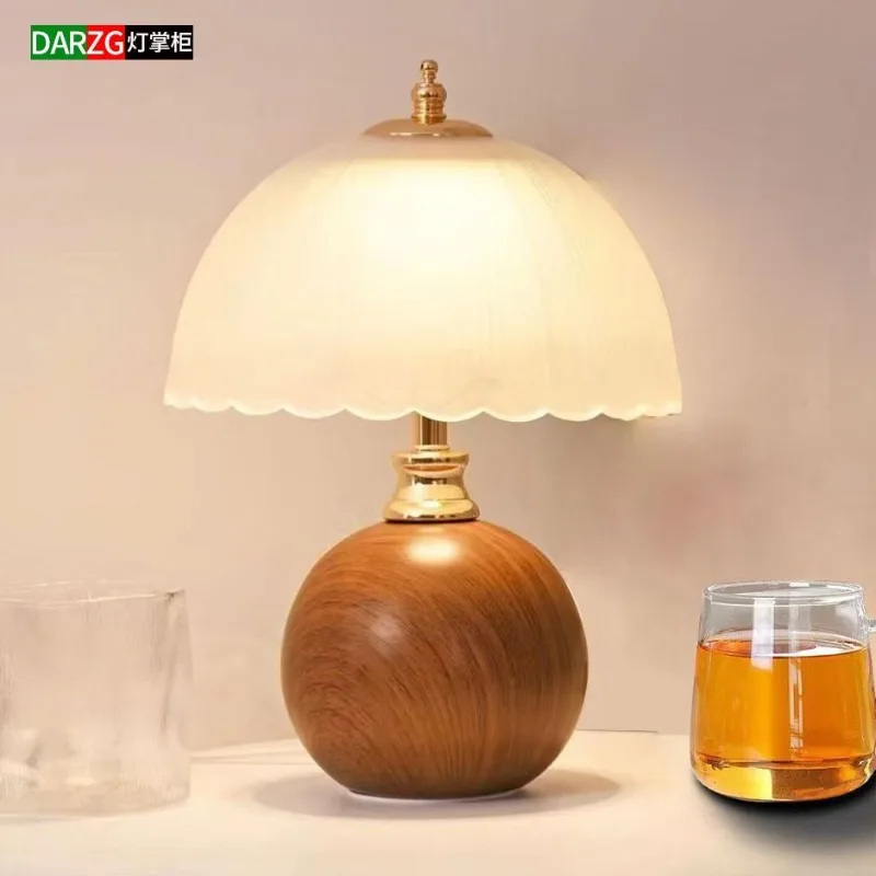 Advanced Sense Light Luxury Desk Lamp Bedroom Bedside Table Ambient Light Wedding Creative Warm Energy Saving Led Night Light