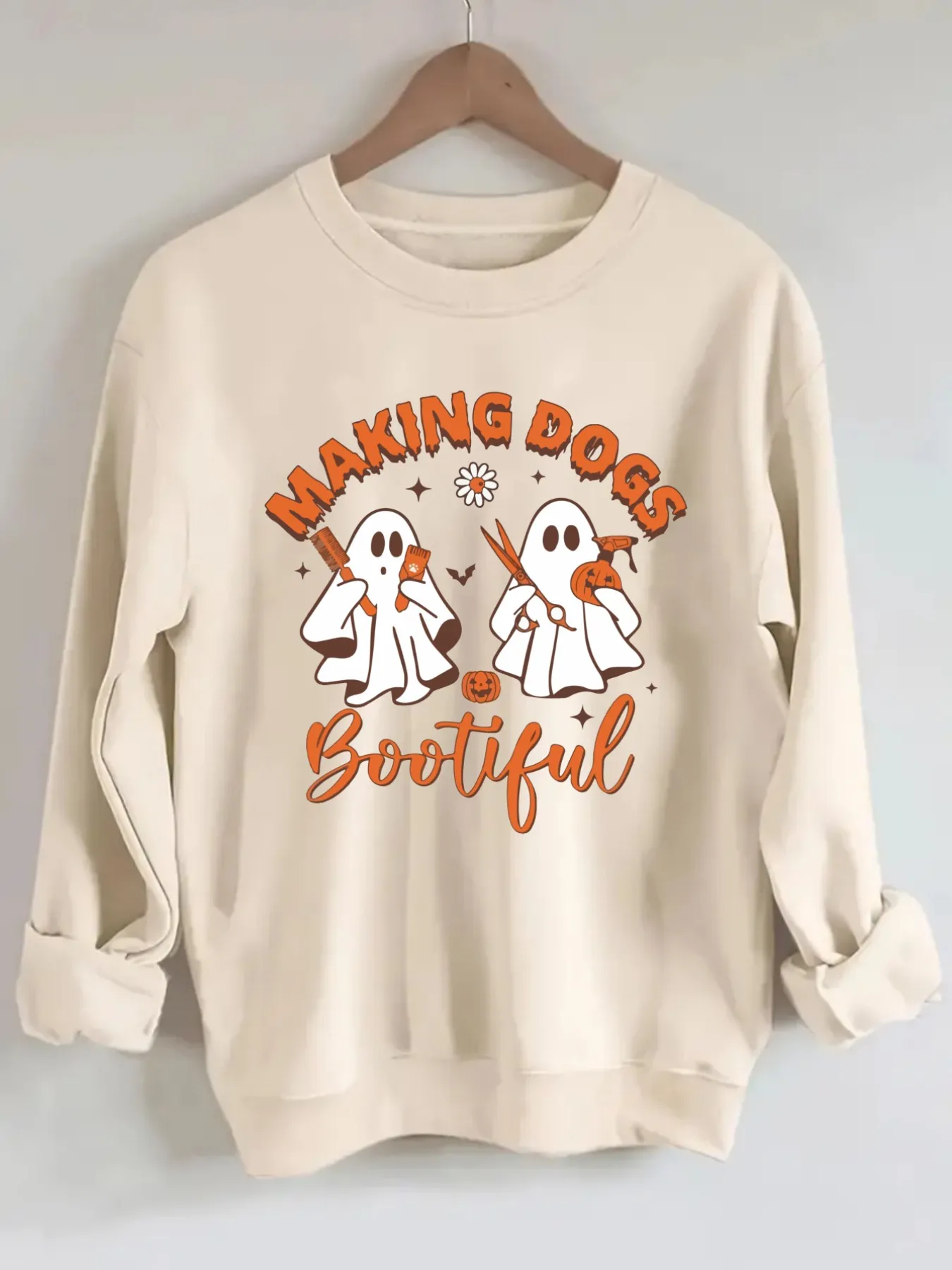 Women's Crew Neck Pullover Sweatshirt Making Dogs Bootiful Design, Soft Casual Long Sleeve, Daily Casual Top Outfit, Winter Women's Clothing, Halloween Costume Outfit