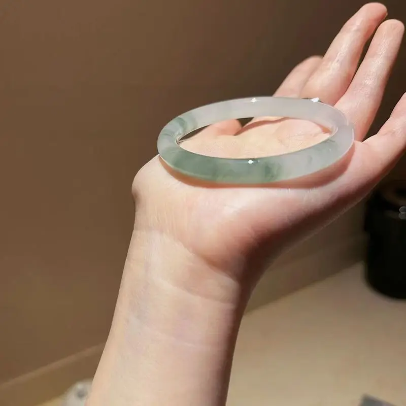 

Tianshan ледяной цветок круглый стержень нефритовый браслет бутик модная девушка круглый стержень нефритовое кольцо браслет