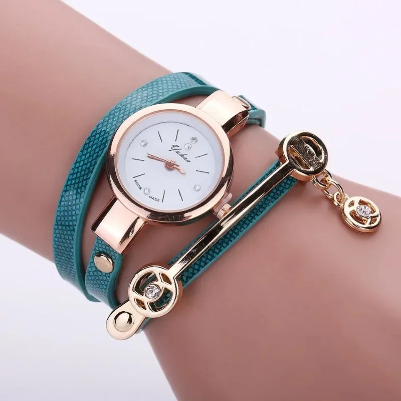 Fashion Casual Women Bracelet Watch Leather Rhinestone Analog Quartz Wristwatch Fashionable Generous PU Leather Bracelet Watch