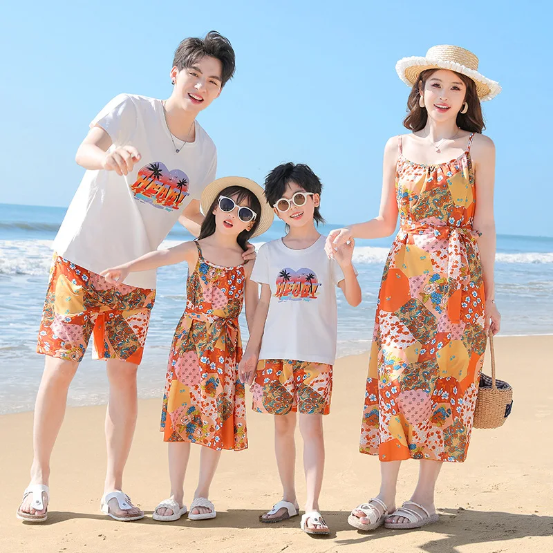 Matching Family Outfits Summer Beach Seaside Mum Daughter Floral Dress Dad Son Cotton T-shirt +Shorts Holiday Couples Clothes